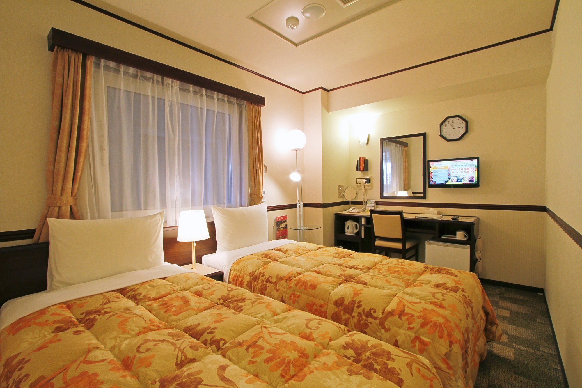 Toyoko Inn Tokyo Nihombashi Hamacho Meijiza Mae Extérieur photo